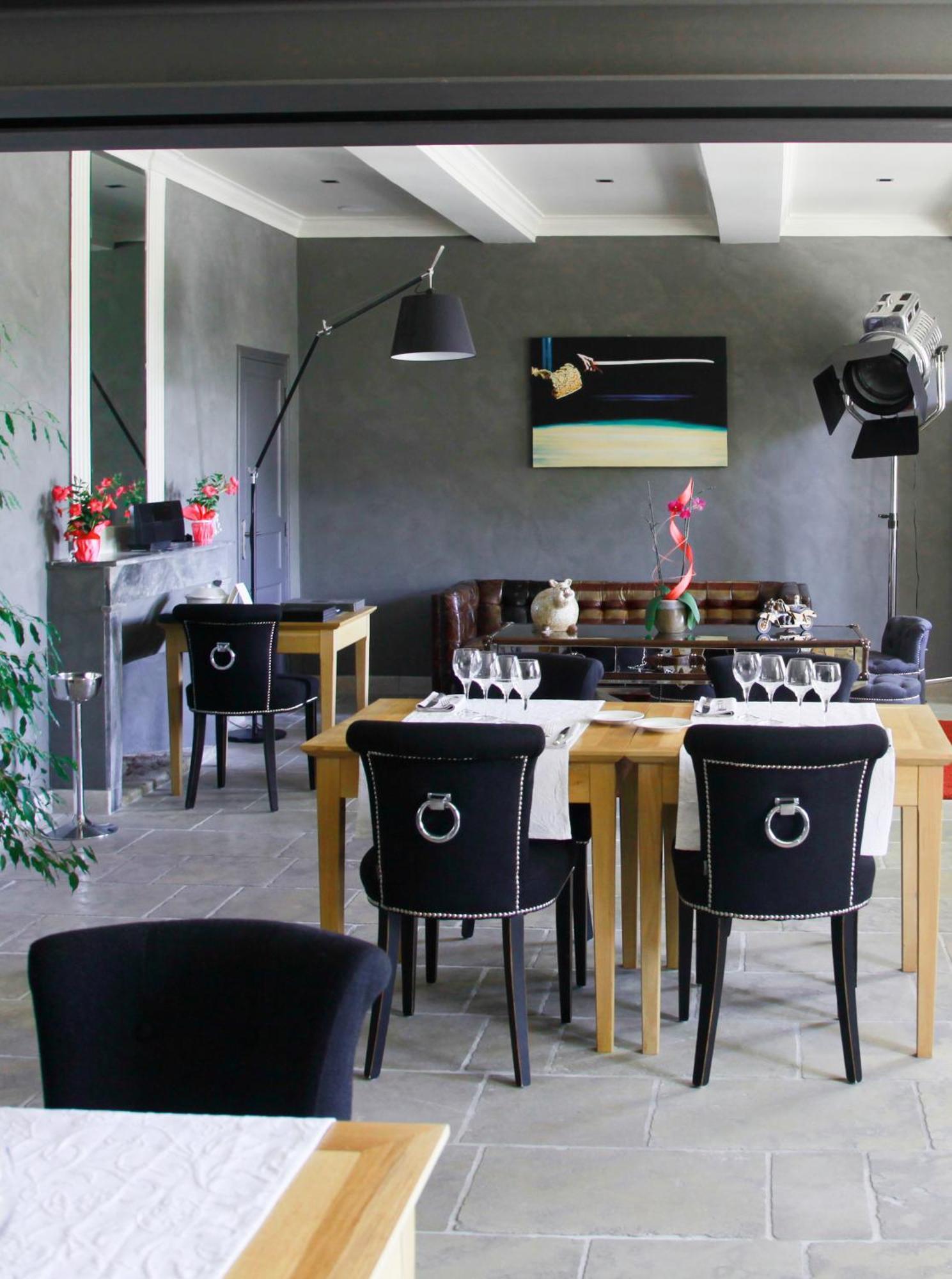 Le Pre Du Moulin - Maison Alonso - Hotel & Restaurant Sérignan-du-Comtat エクステリア 写真