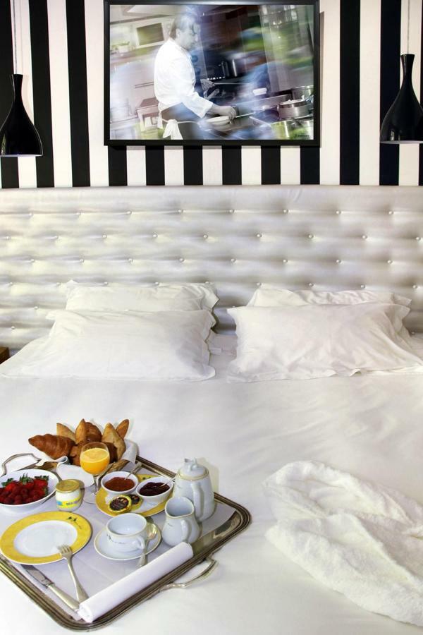 Le Pre Du Moulin - Maison Alonso - Hotel & Restaurant Sérignan-du-Comtat エクステリア 写真